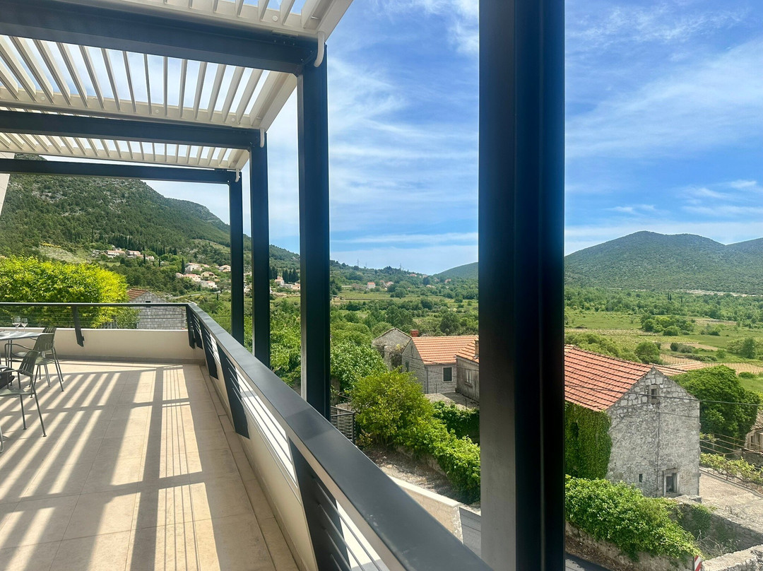 Milos Winery-斯顿必去景点