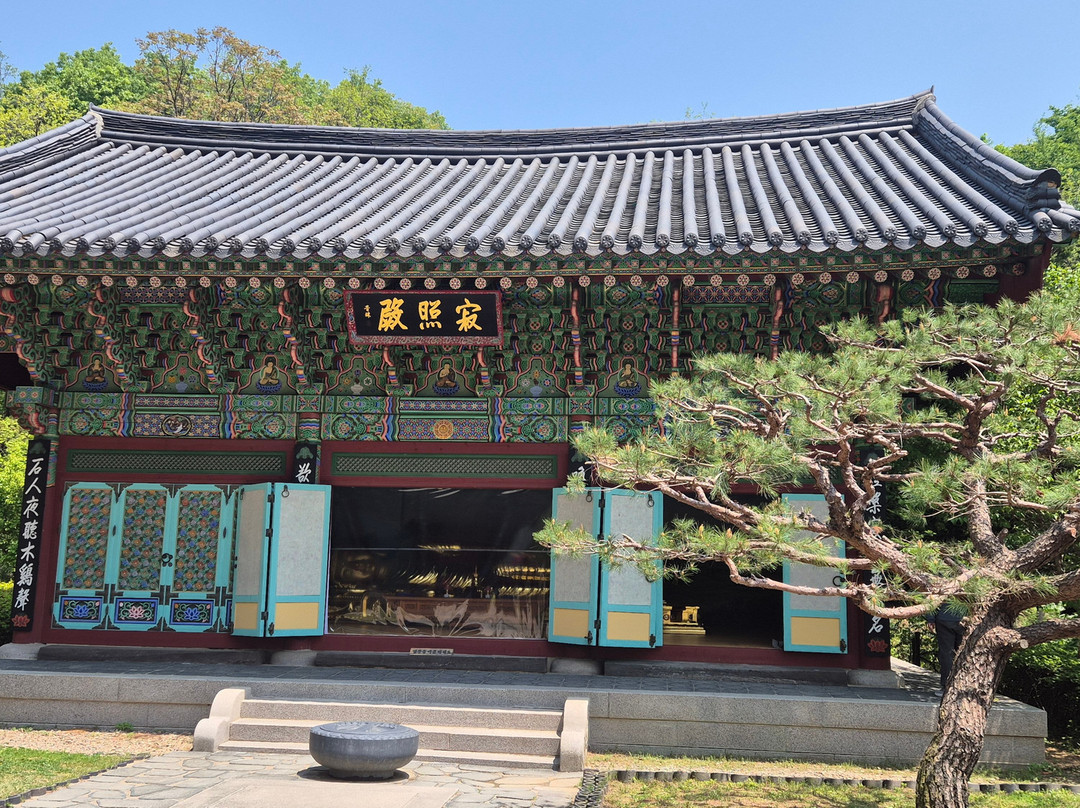 Botapsa Temple-镇川郡必去景点