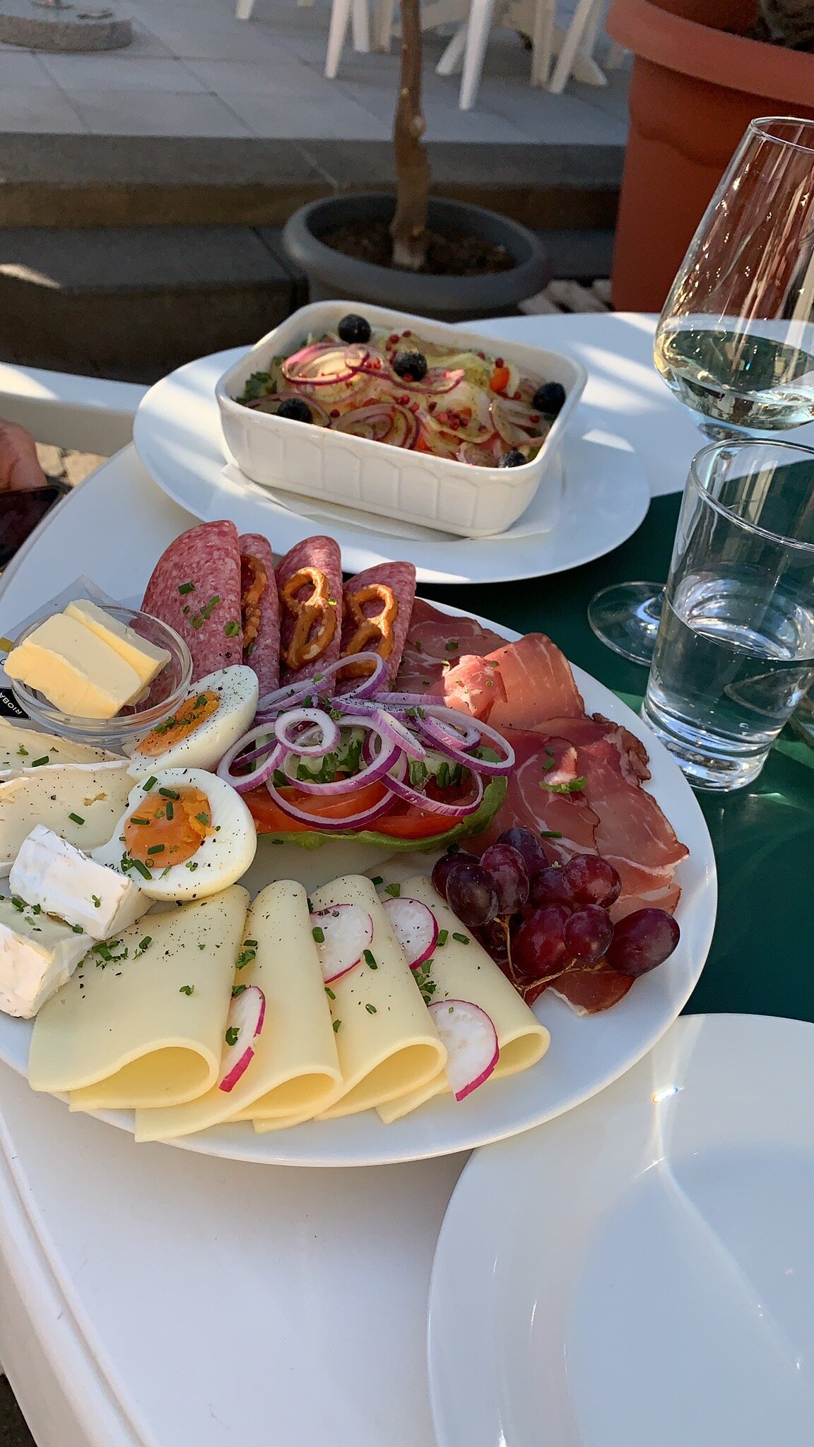 Weingut Karthaeuserhof-官方