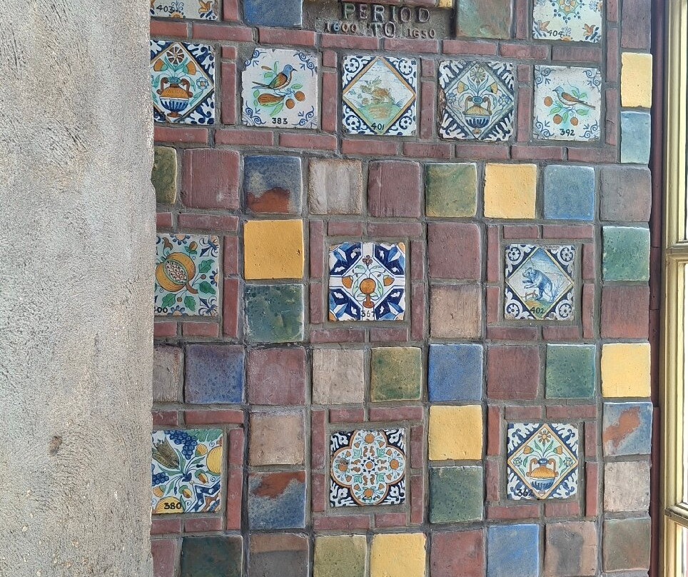 Fonthill Castle景点图片