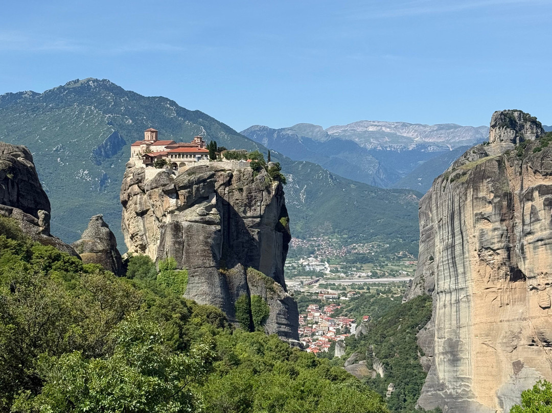 Theodores Travel-Nea Ionia必去景点