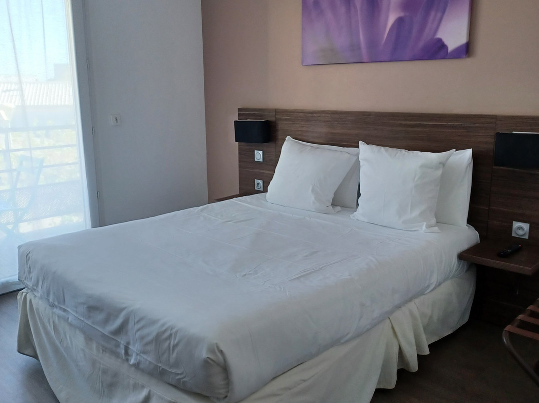 Hotel Libera Caen Colombelles主图