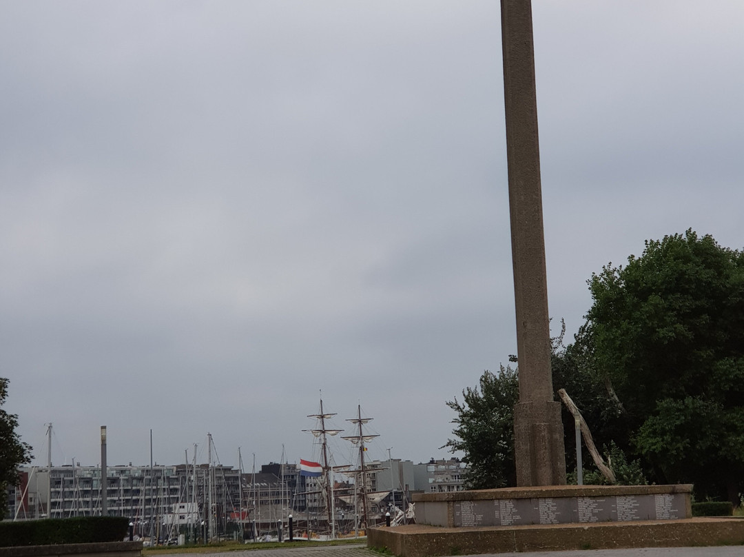 Visserskruis-泽布鲁日必去景点