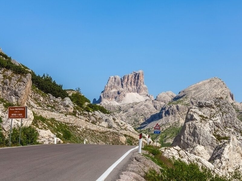 Passo Valparola-利维纳隆戈德尔科尔迪拉纳必去景点