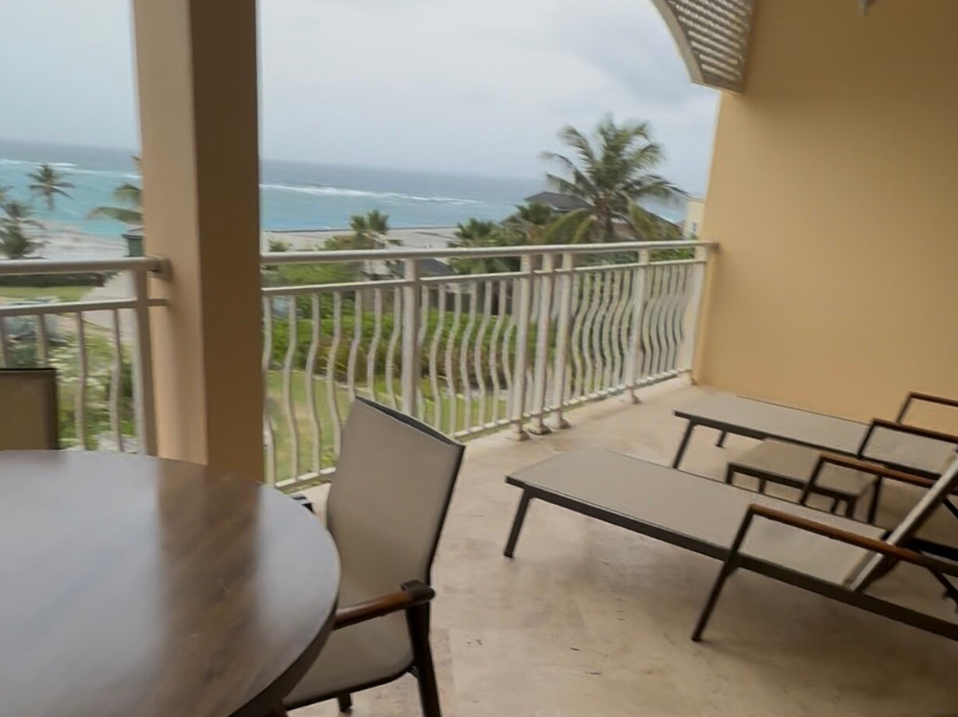 The Crane Resort主图