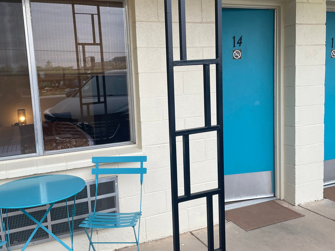 Roadrunner Lodge Motel主图