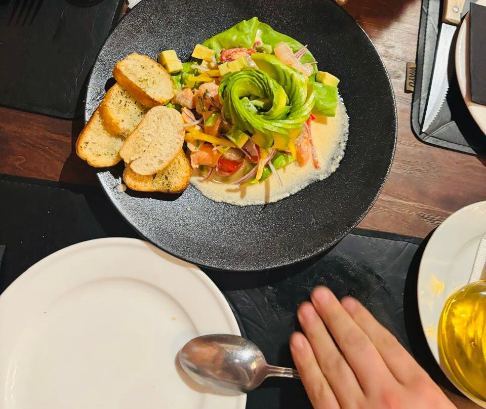 Entrebrasas Restaurant