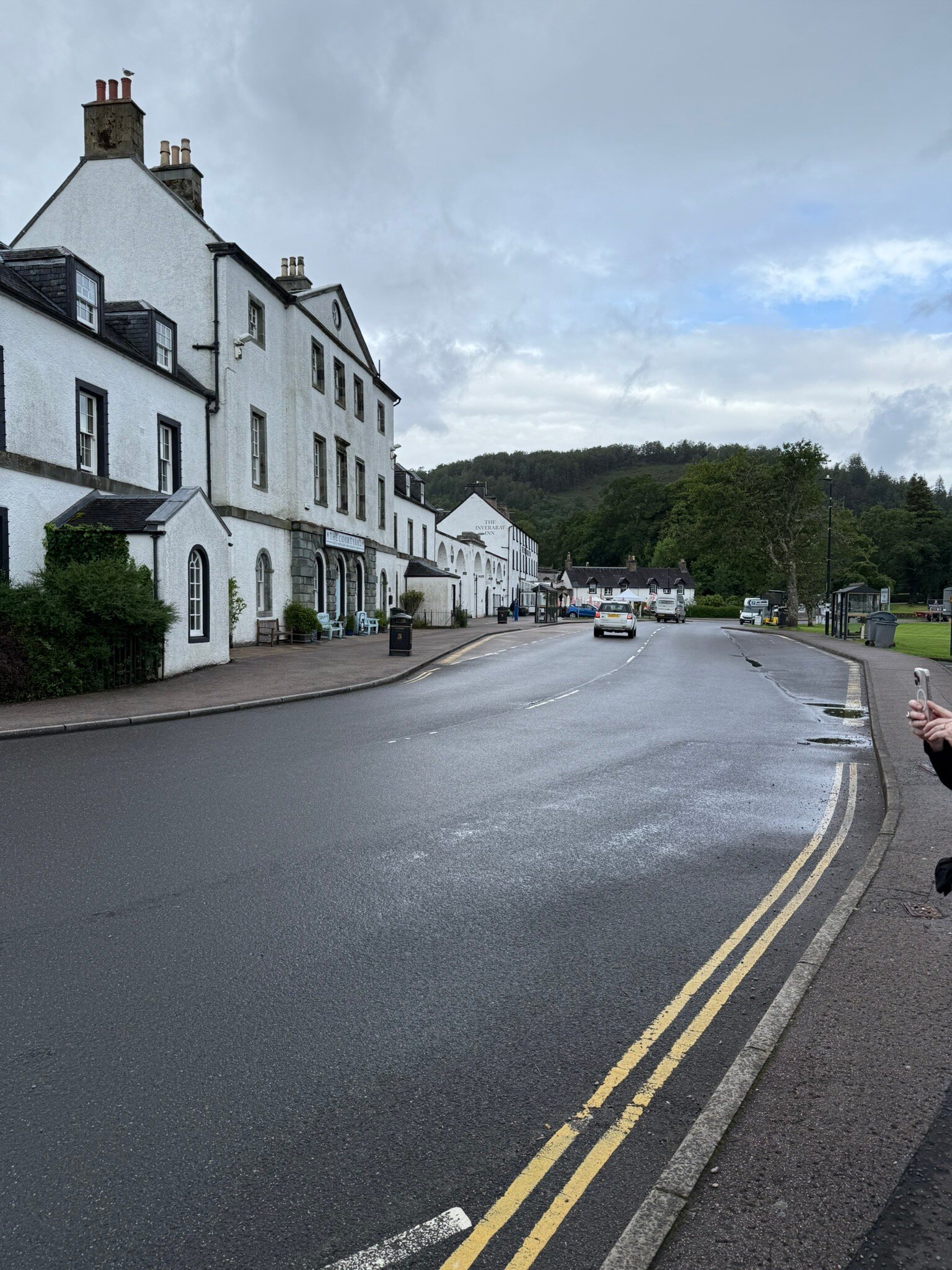 Brambles of Inveraray-官方