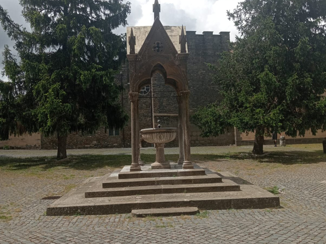 Fontana Del Paradiso-格罗塔费拉塔必去景点