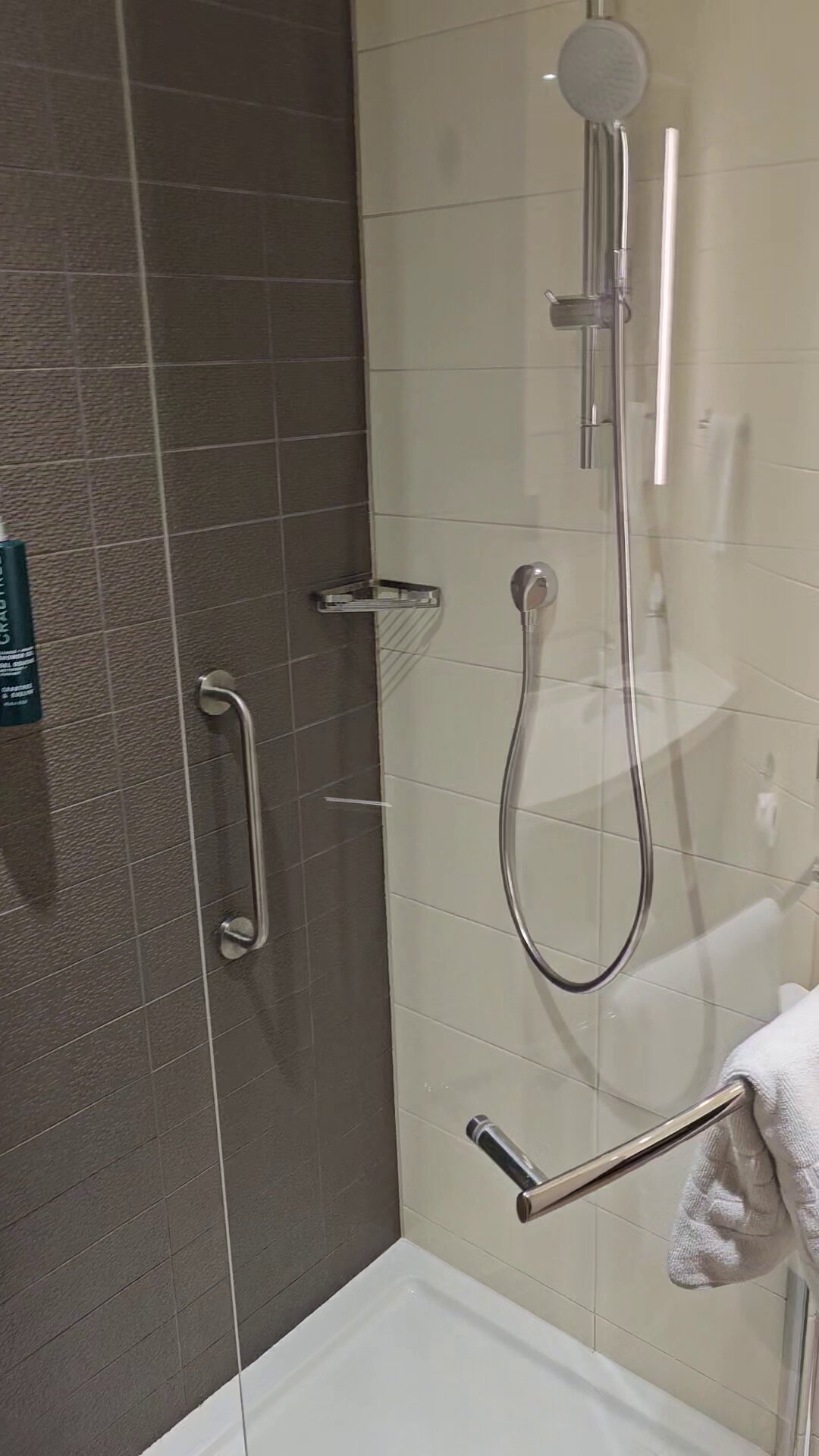 Hilton Garden Inn Birmingham Airport-浴室
