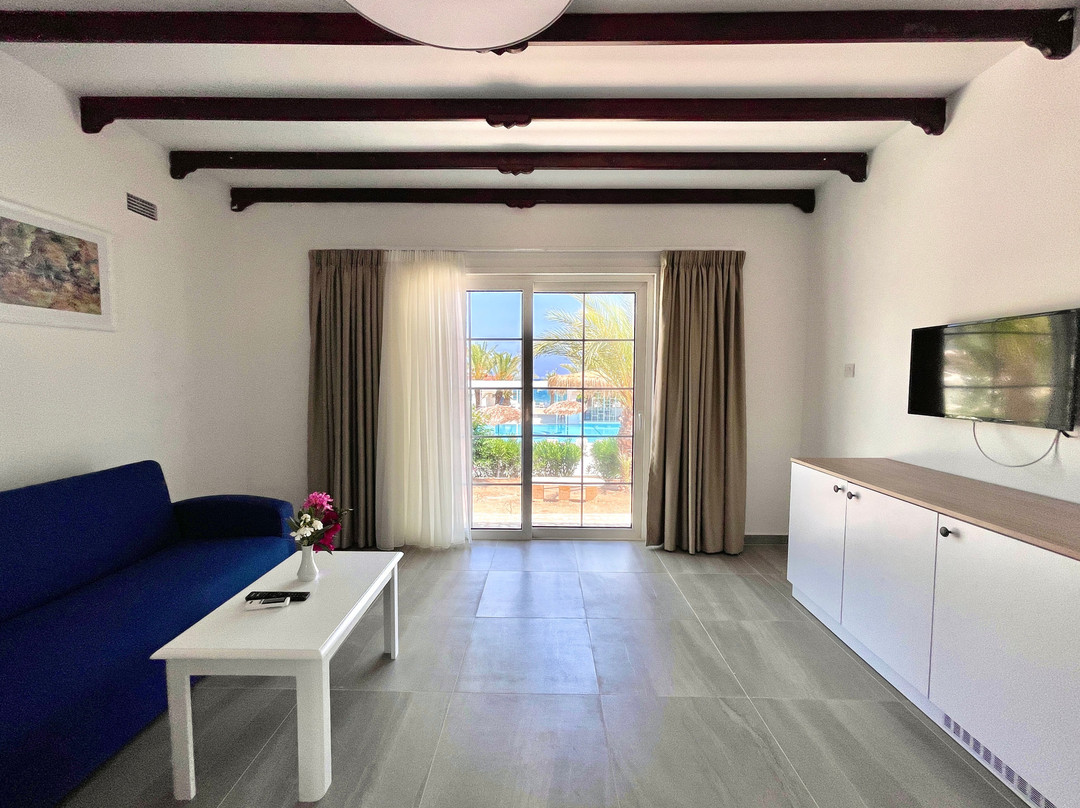 Long Beach Resort主图