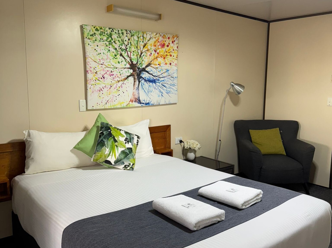 Cattle Camp Motel主图