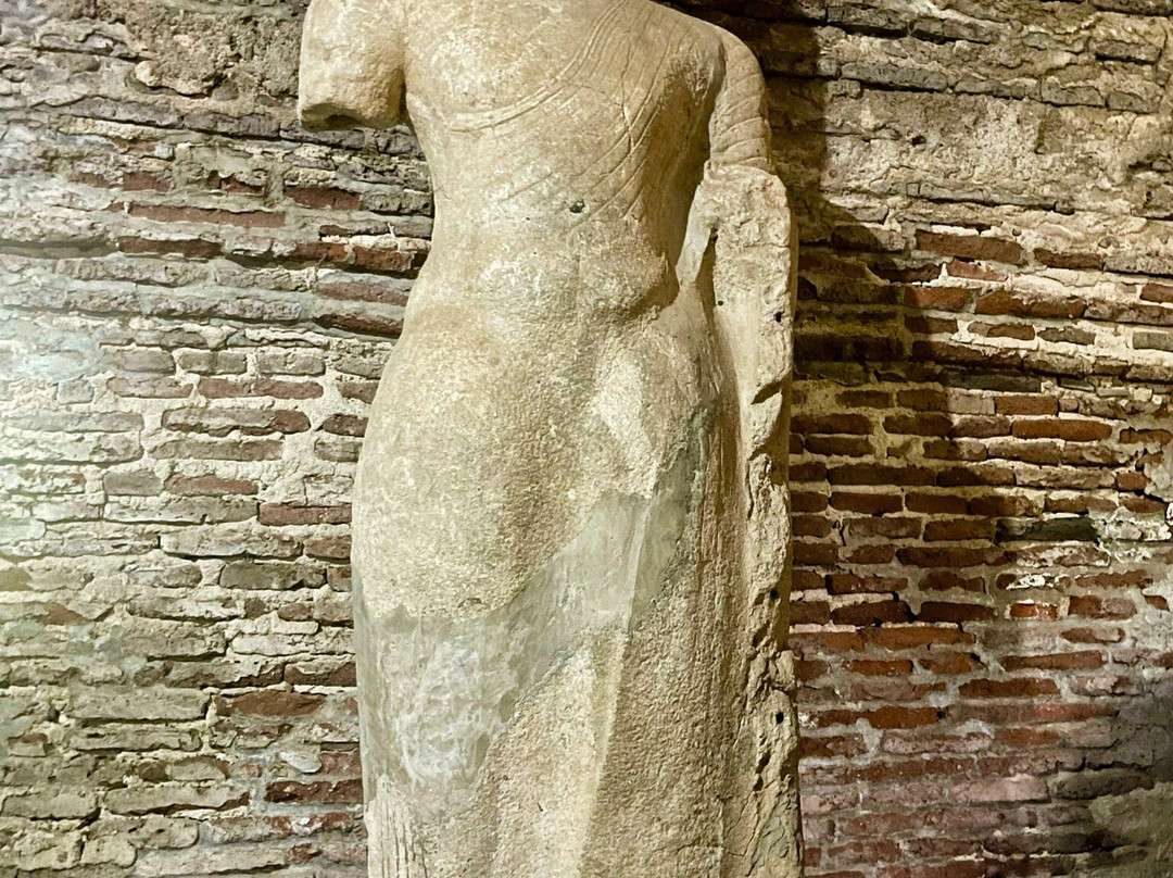 Dalada Maluwa-波隆纳鲁瓦必去景点