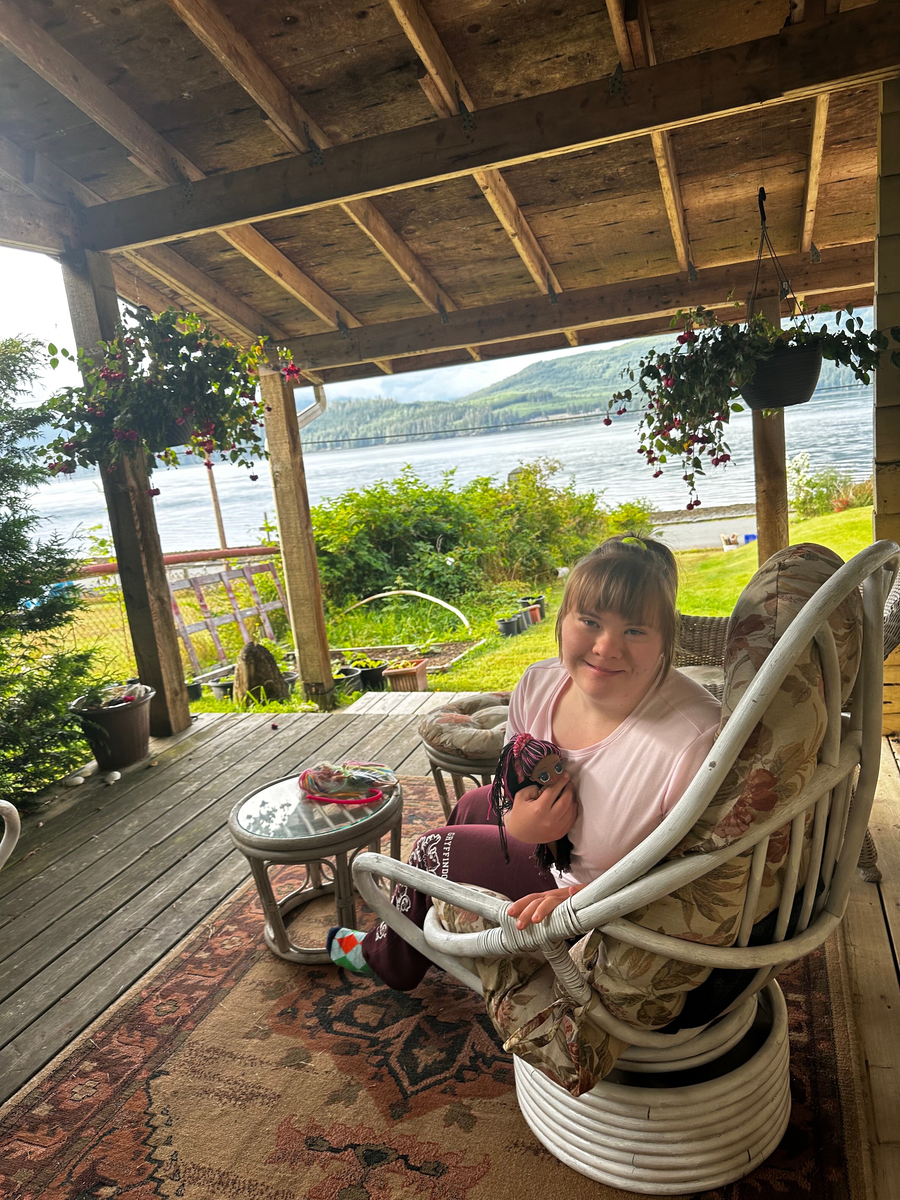 Alert Bay Lodge-官方