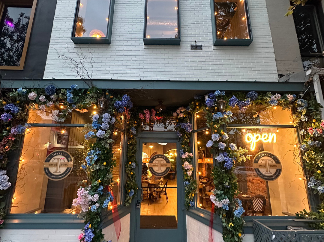 Tiffany's Bar And Bistro