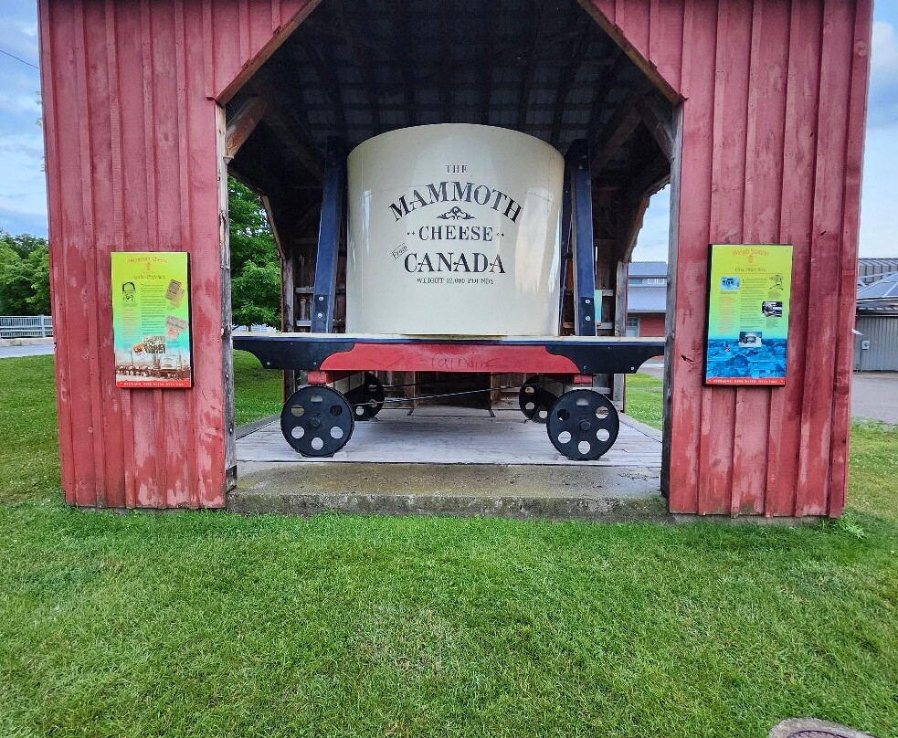 The Mammoth Cheese-Perth必去景点