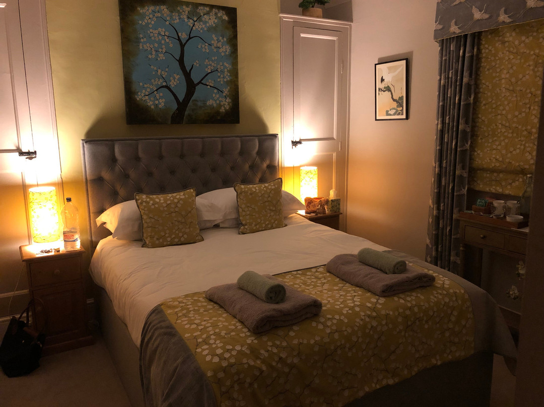 Burleigh House B And B主图