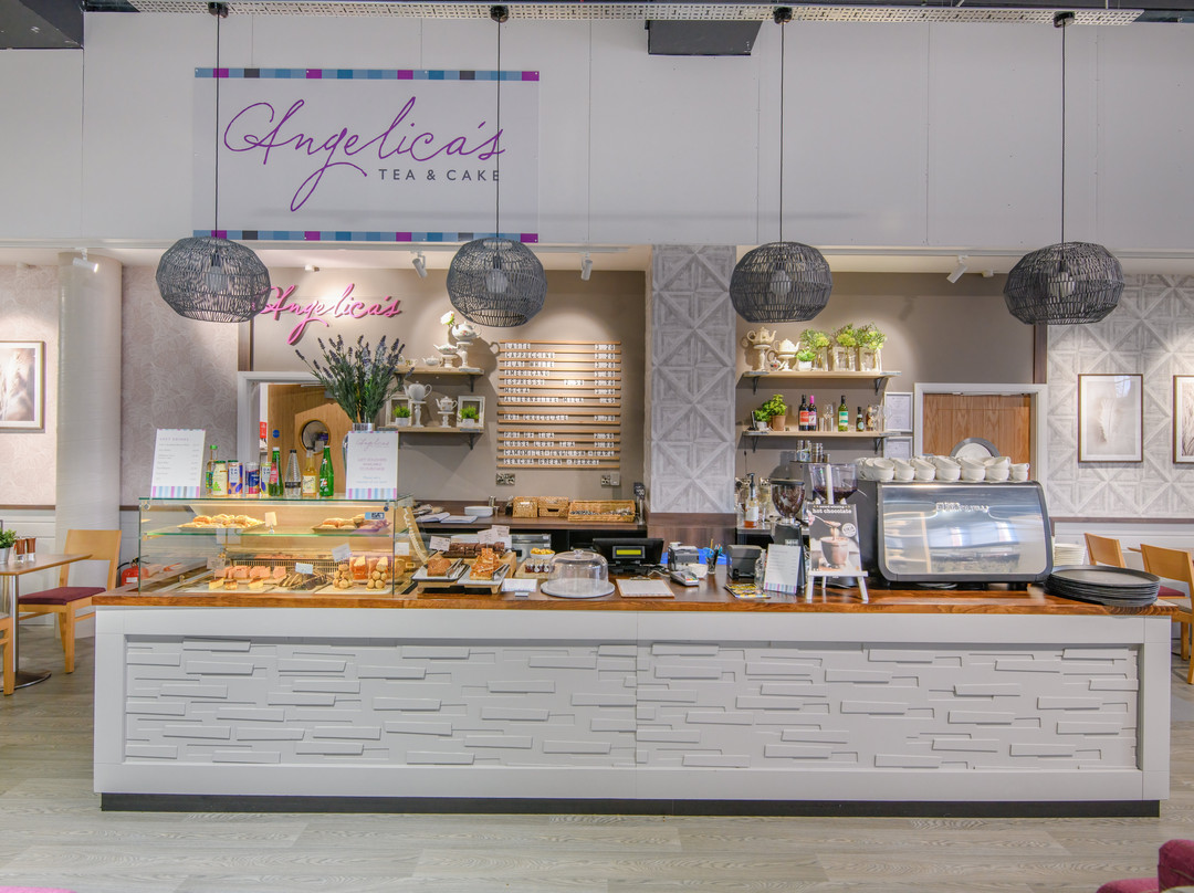 Broadstone Mill Shopping Outlet-斯托克波特必去景点