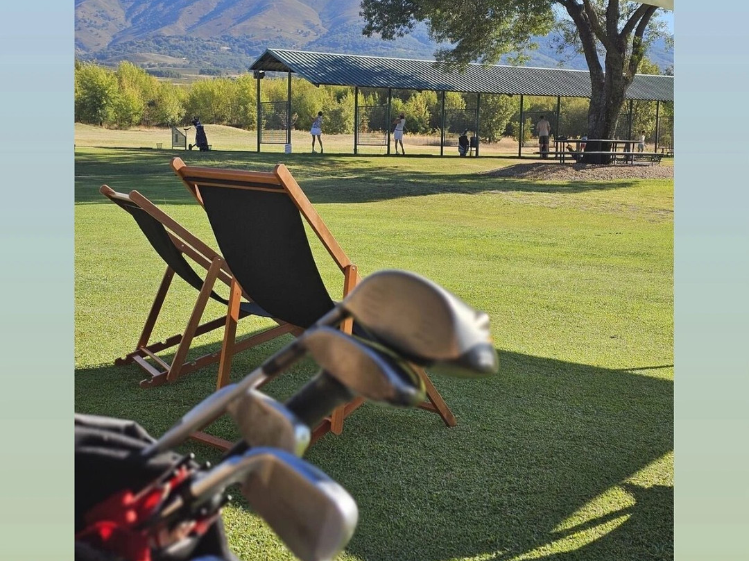 Campo De Golf De Candeleda-Candeleda必去景点