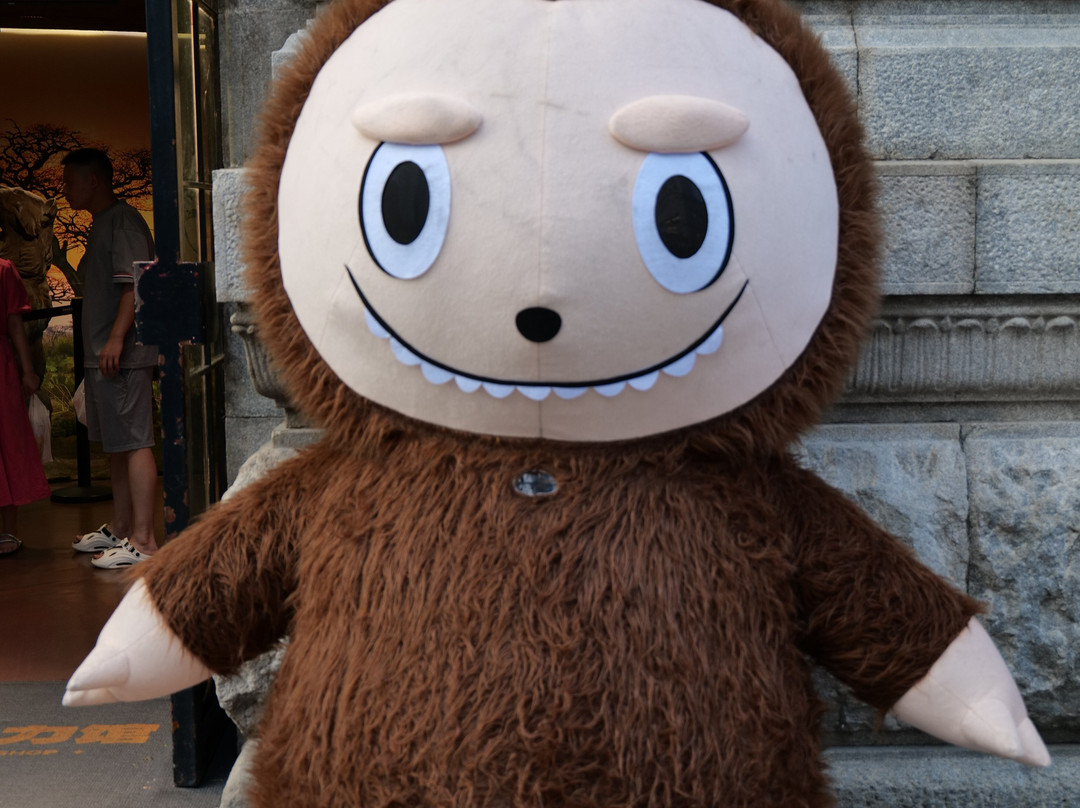 江汉路步行街-武汉市必去景点