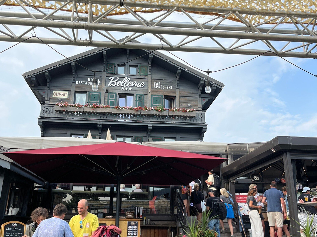 Hotel Bellevue主图