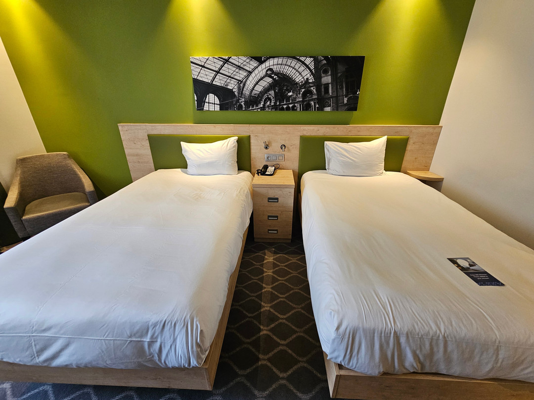 Hampton by Hilton Antwerp Central Station主图
