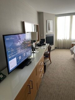 克莱门特蒙特利洲际酒店主图