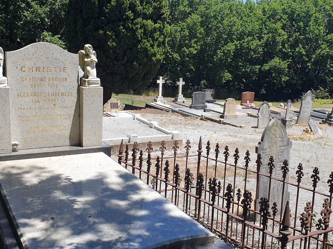 St James Church Cemetery