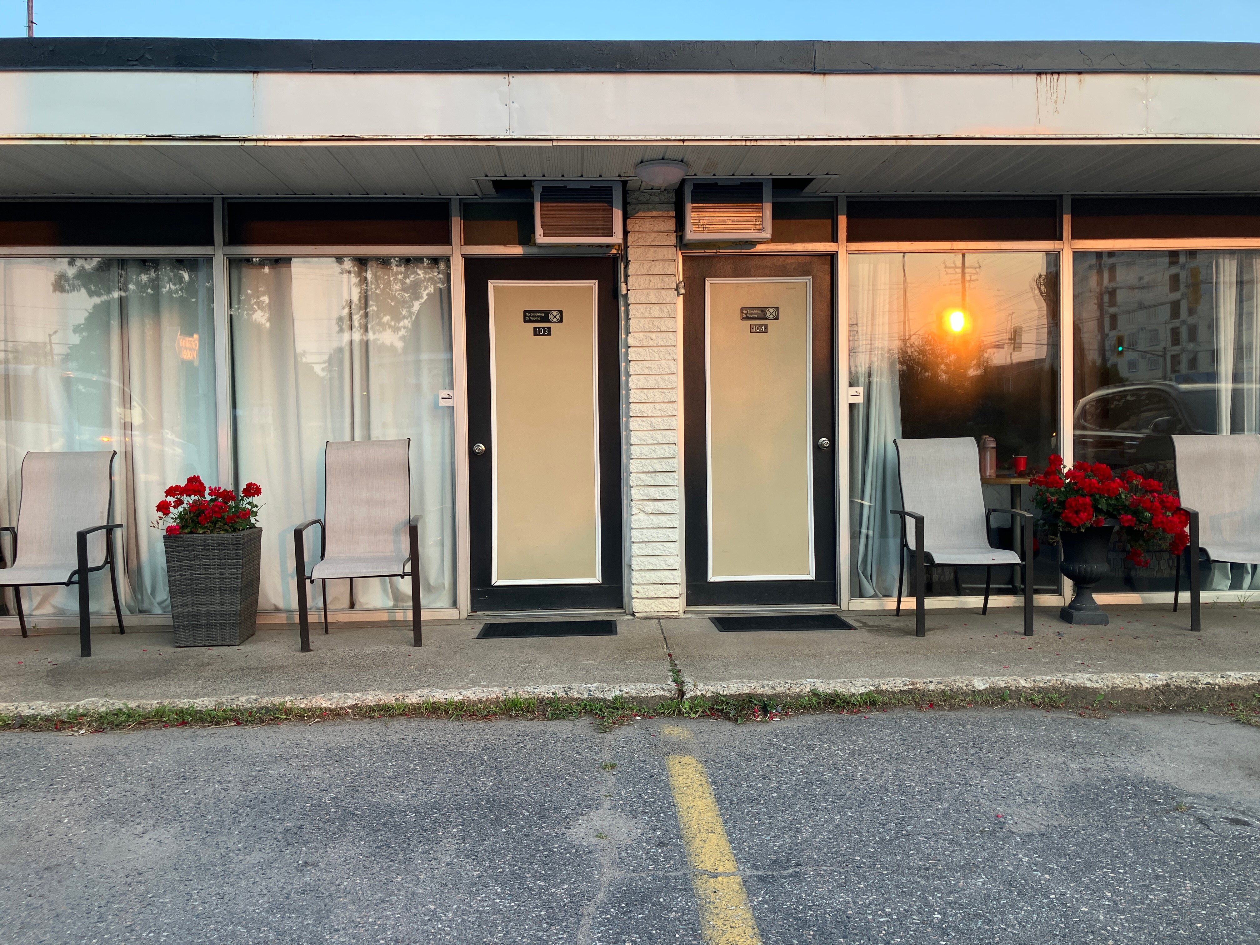 Catalina Motel-官方