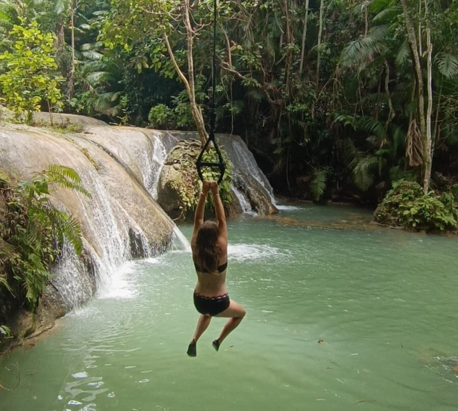 La-gaan Falls-拉孜必去景点