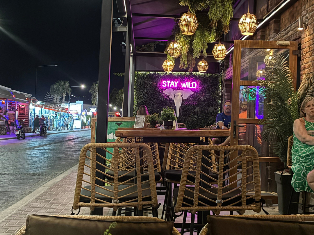 Mascotte Nightlife-Tigaki必去景点