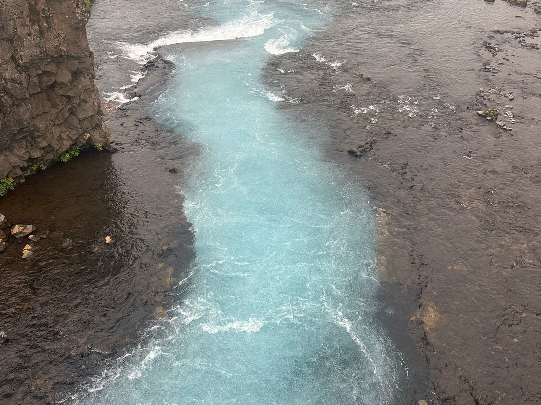 Bruarfoss Waterfall 蒂芬尼藍瀑布-Brekkuskogur必去景点