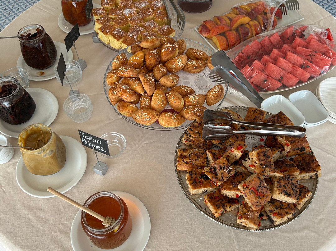 Lipsos Hotel & Restaurant主图