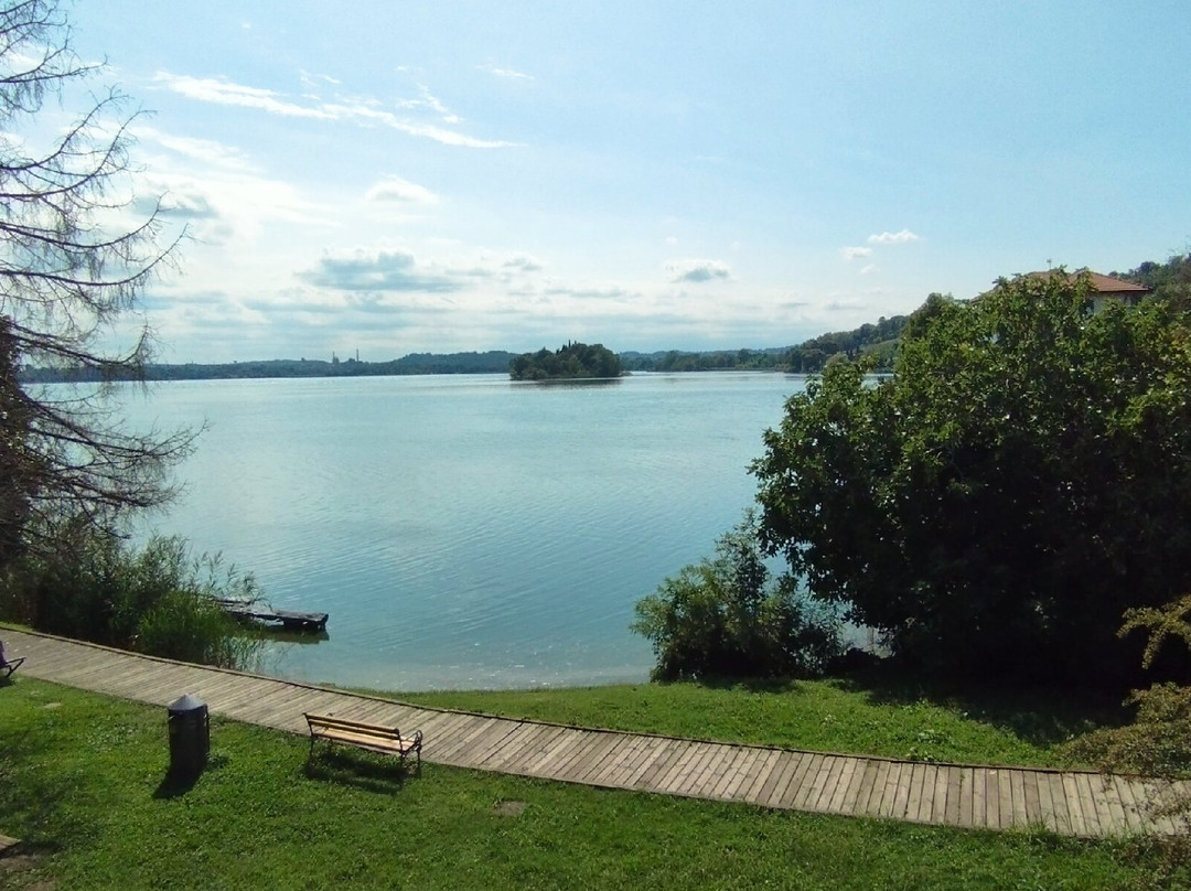 Lago di Pusiano-Bosisio Parini必去景点