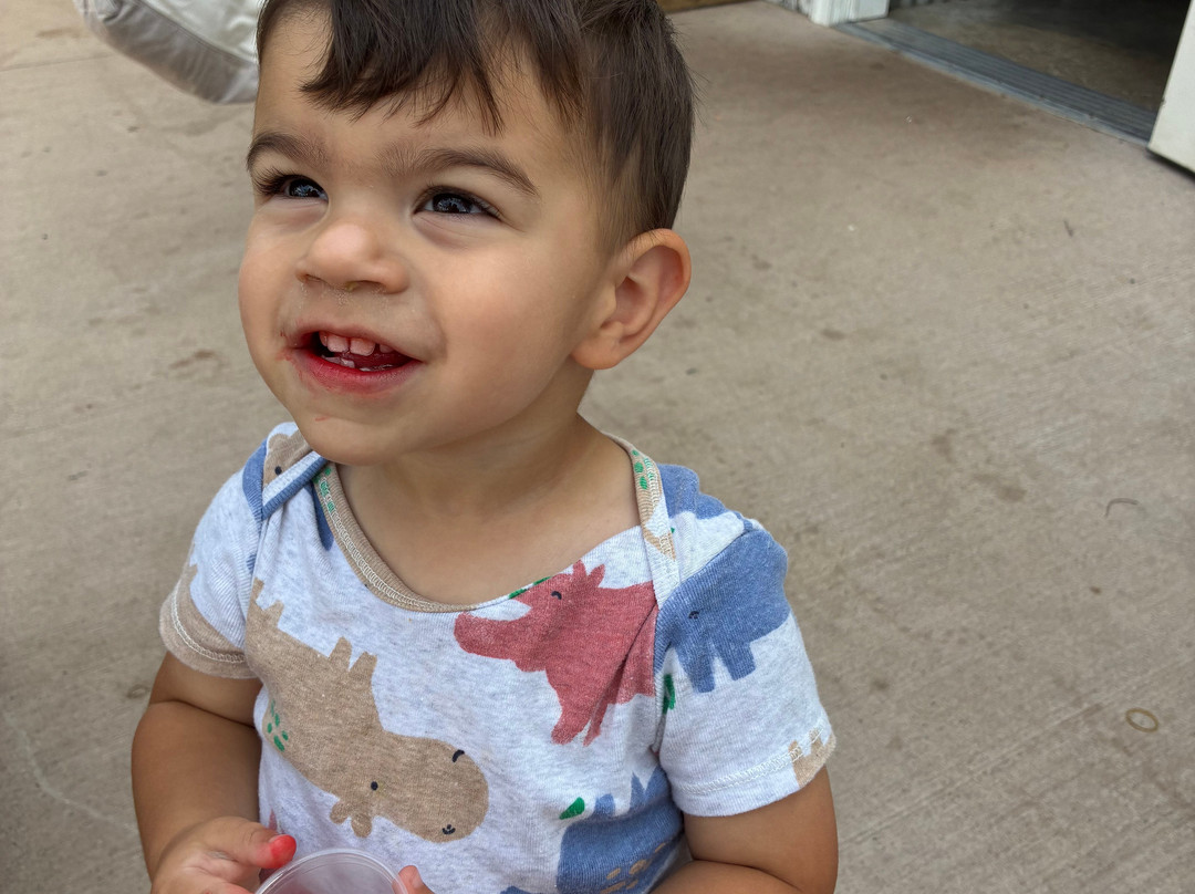 Ed Dunneback & Girls Farm Market-大急流市必去景点