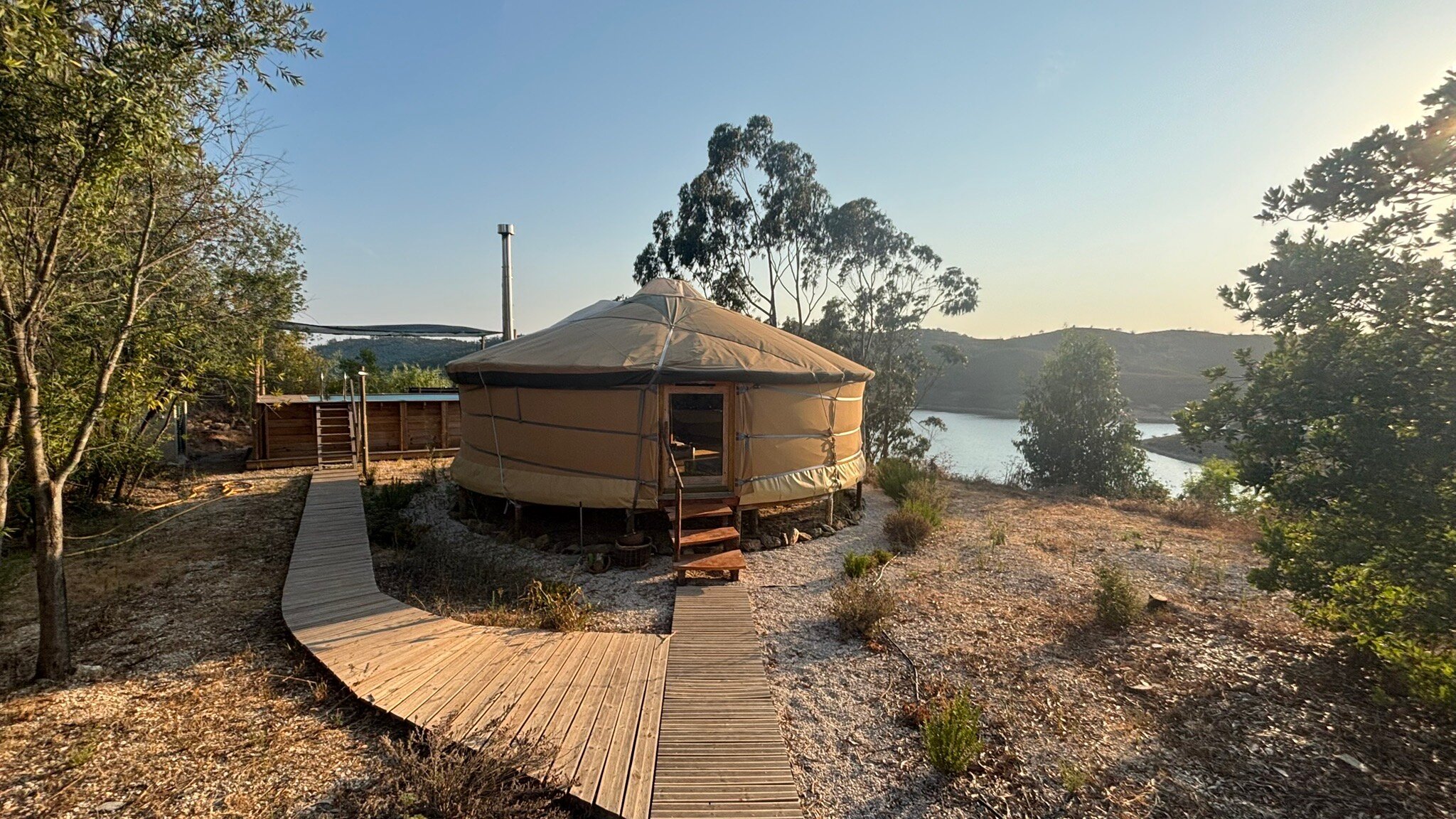Paradise In Portugal-官方