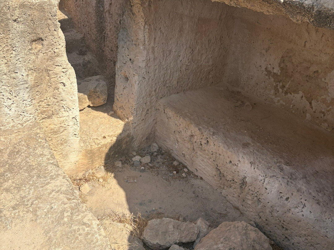 Makronissos Tombs-阿依纳帕必去景点