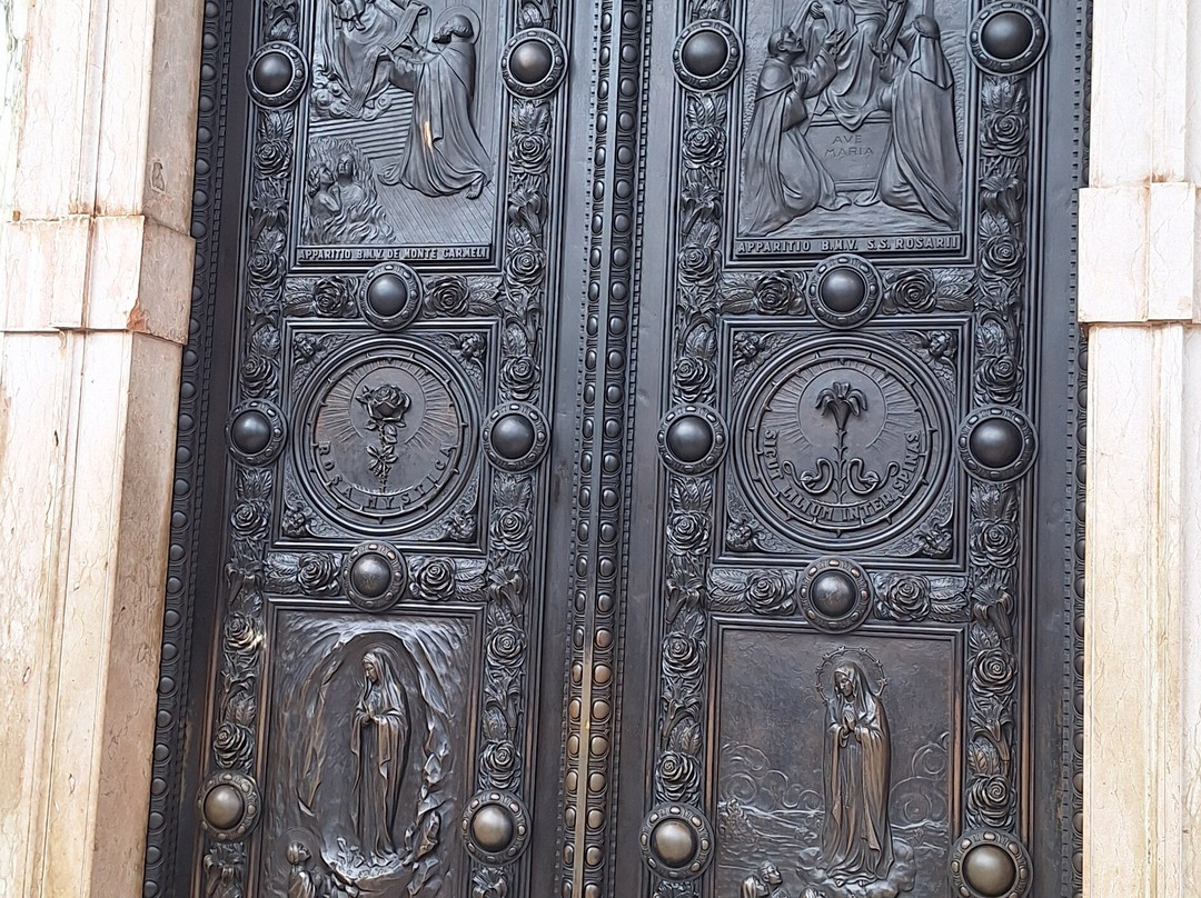 Basílica de Nossa Senhora de Nazare-贝伦必去景点