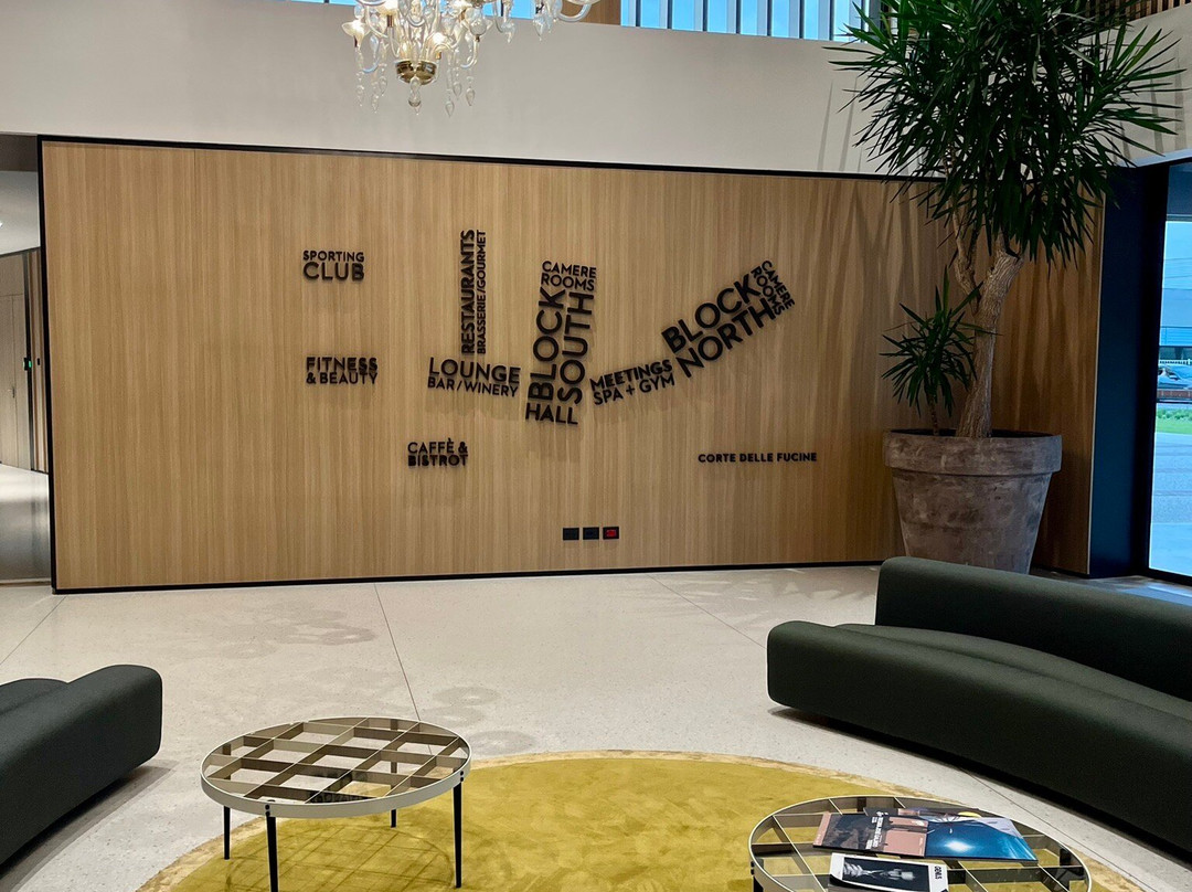 Le Fucine Hotel主图