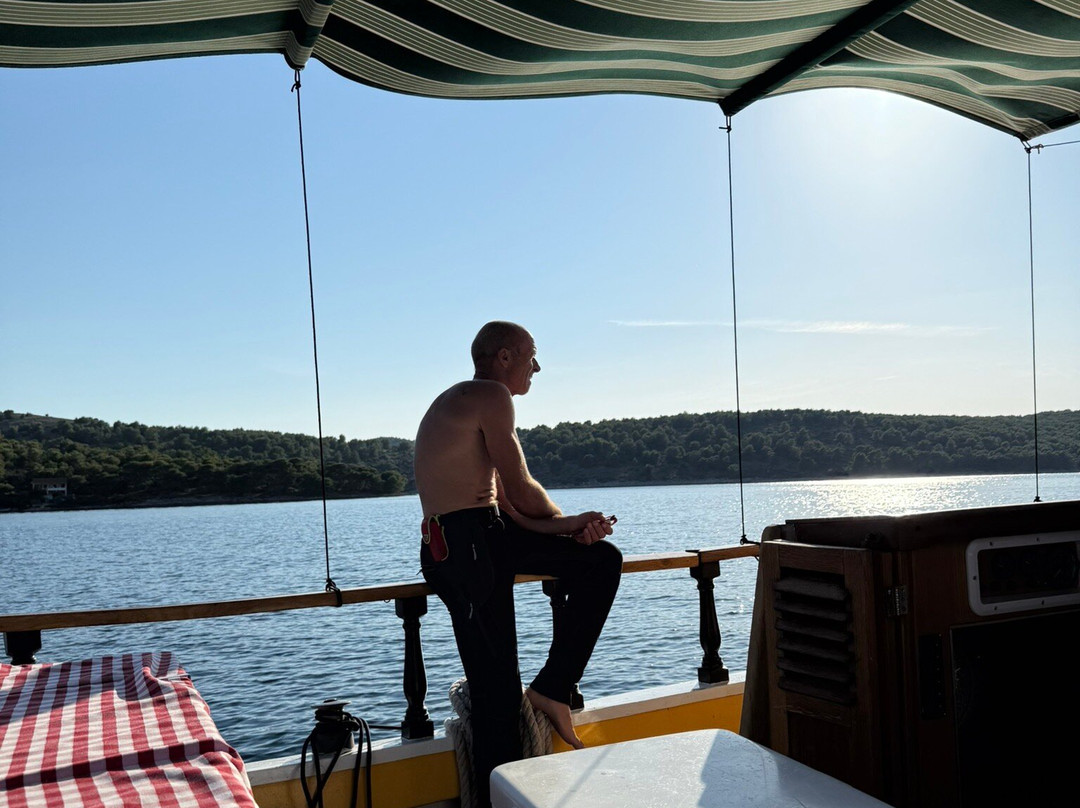 Tilagus Tours-Sali必去景点