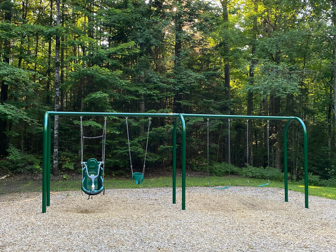 Brighton State Park-Island Pond必去景点