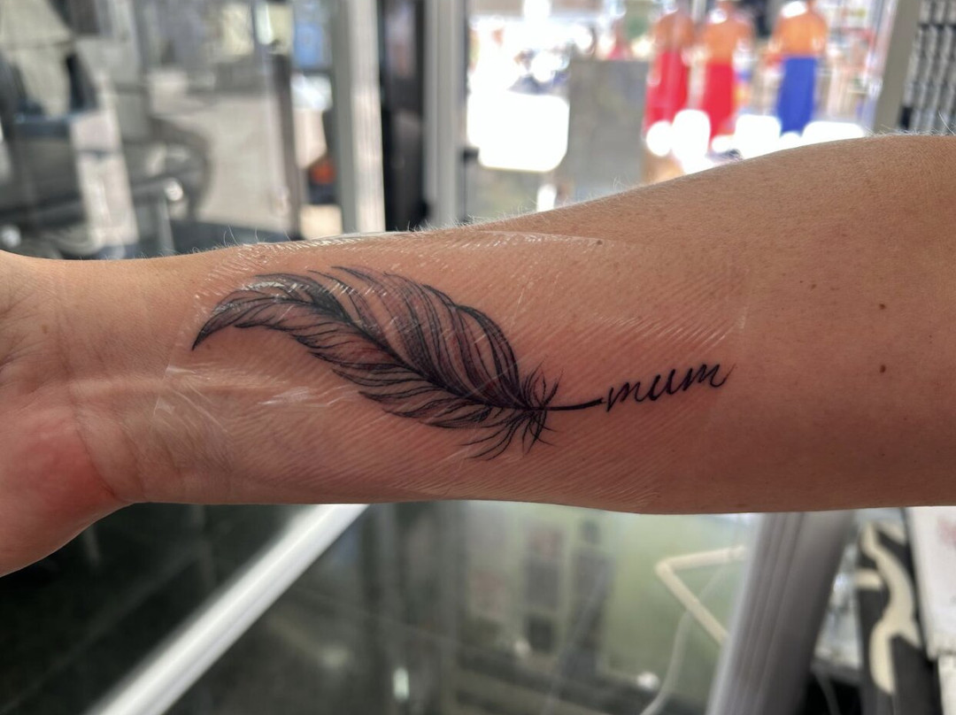 INKspiration Tattoo and Piercing Studio-托雷莫里诺斯必去景点