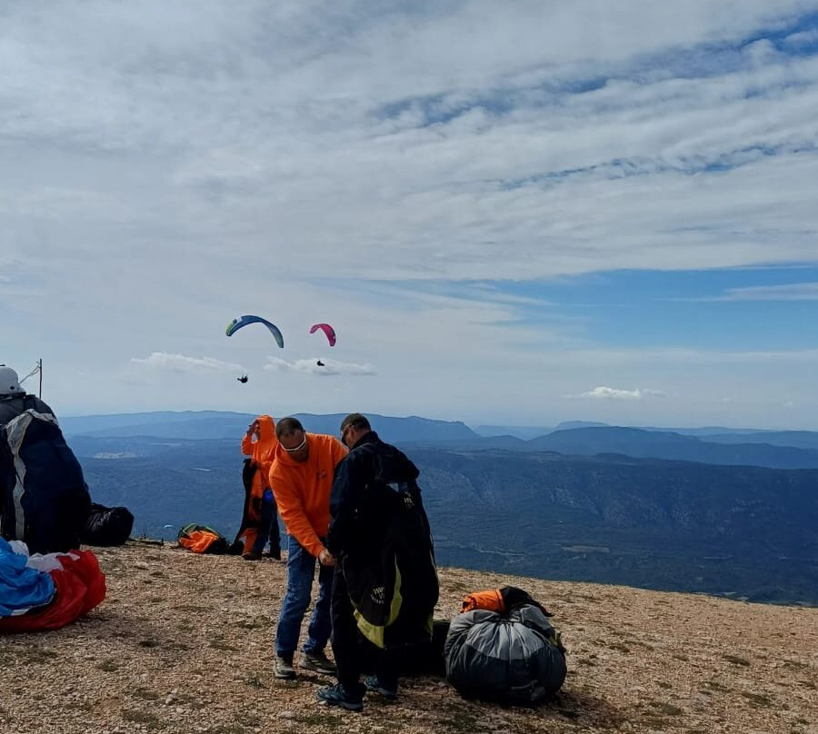Ager Parapent Centre de Vol-Ager必去景点