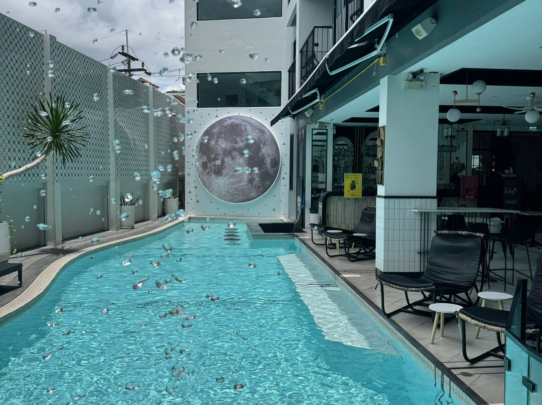 Ratri Hotel Phuket Old Town主图