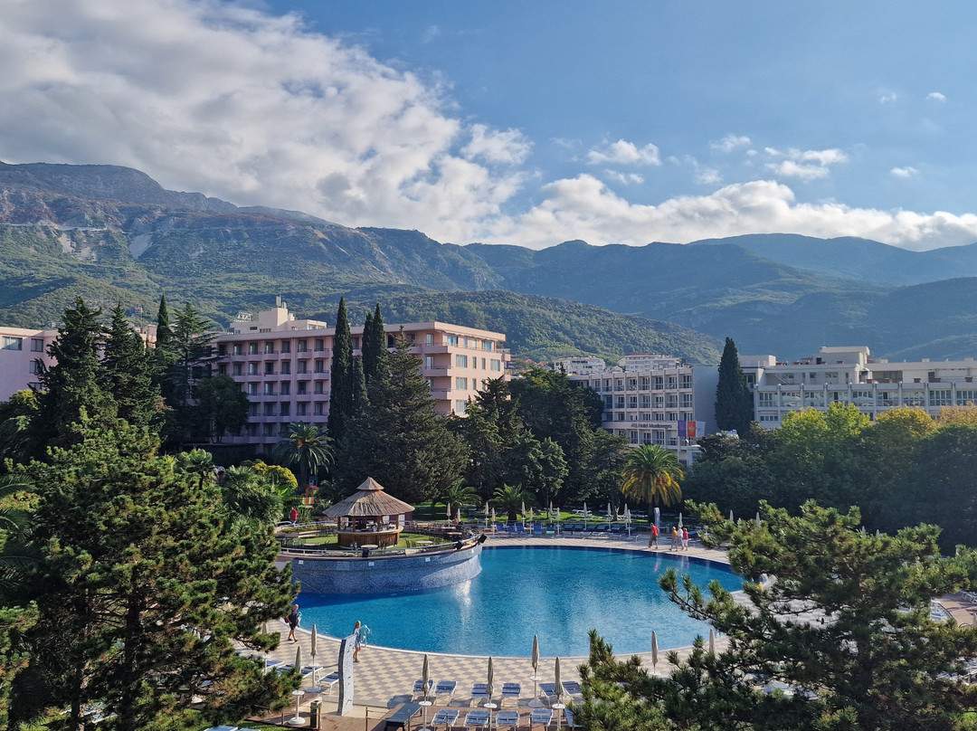 伊贝尔罗斯达贝尔维尤主图