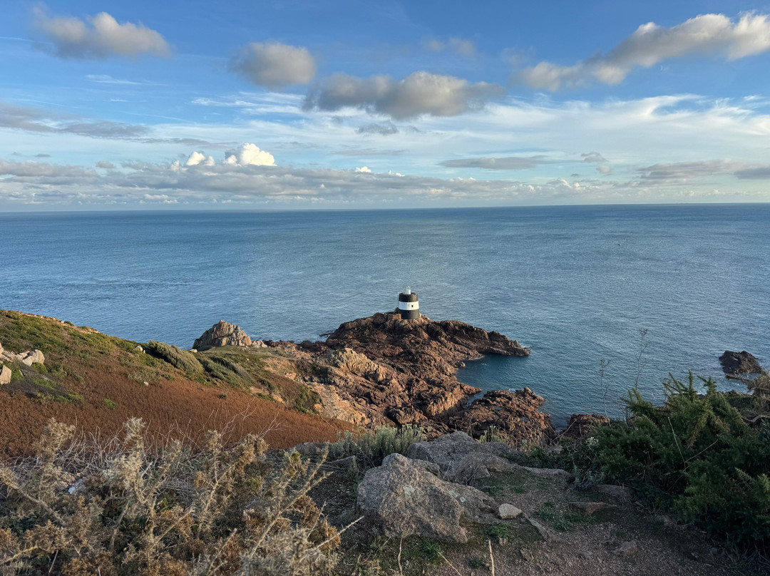 History Alive! & Jersey Military Tours-泽西岛必去景点