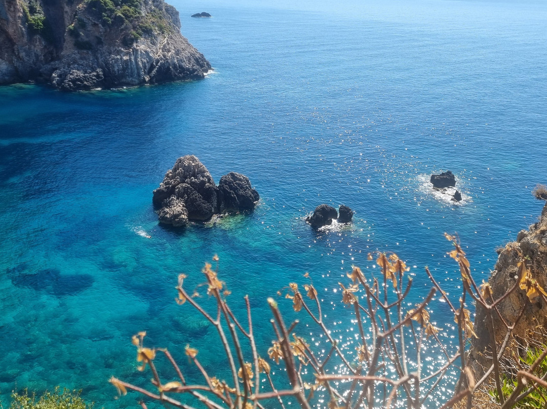 Yali Beach-Giannades必去景点