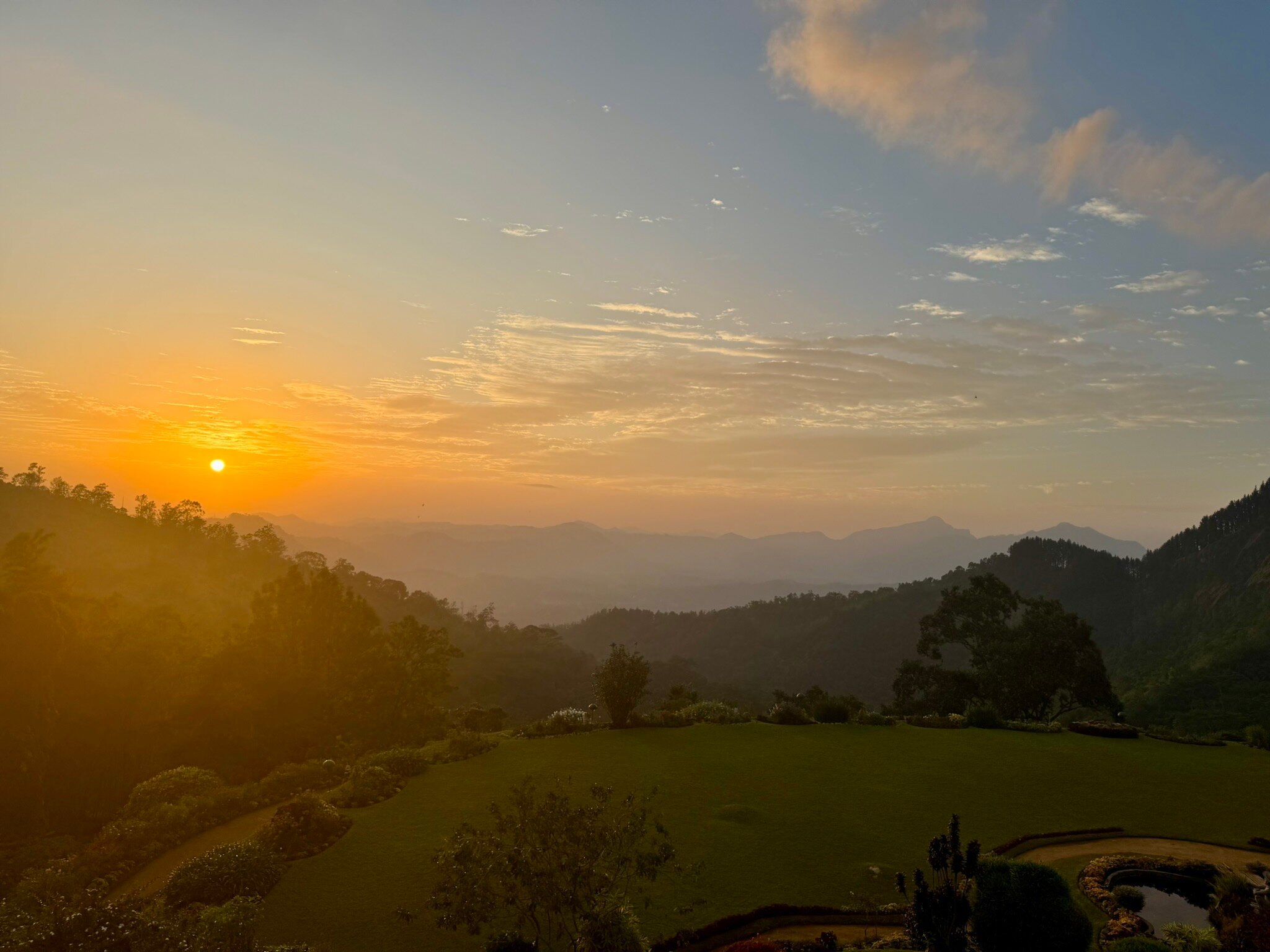 Hunas Falls Hotel-官方