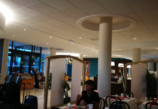 Sainte-Croix酒店住宿-Logis Hôtel Lyon Est - Porte de l'Ain Rest. le Relais de Genève