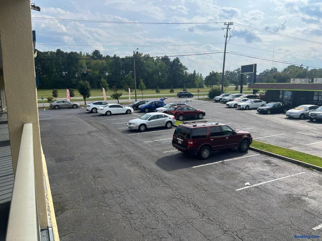 Knights Inn Sandston Near RIC Airport